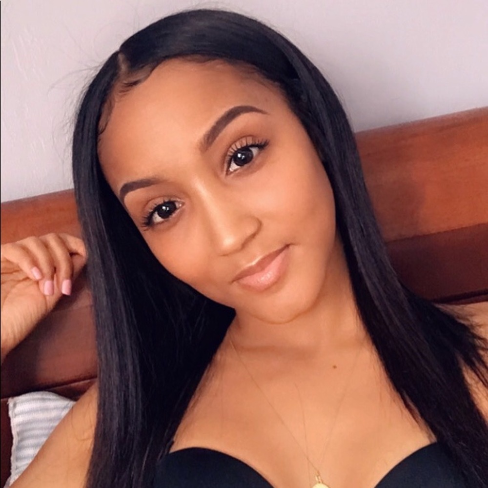 Meet your Posher, Ariel